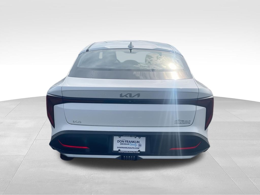 2025 Kia K4 EX - Photo 8