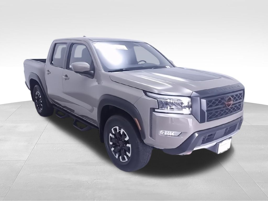 2023 Nissan Frontier PRO-4X - Photo 4