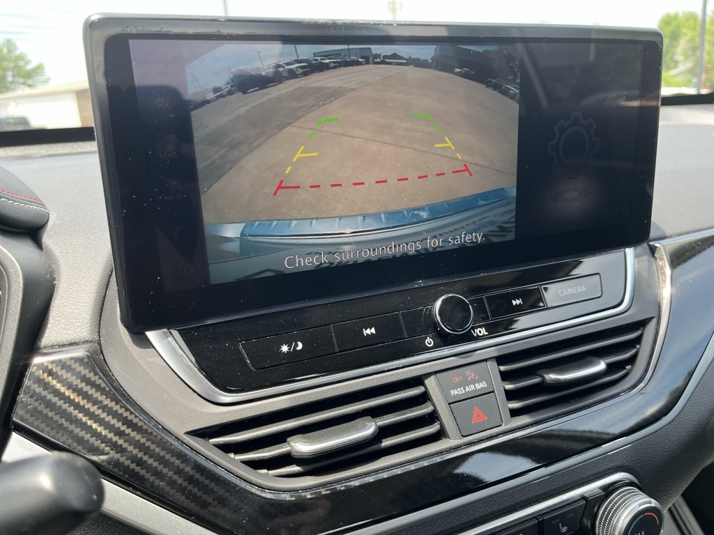 2023 Nissan Altima SR - Photo 18