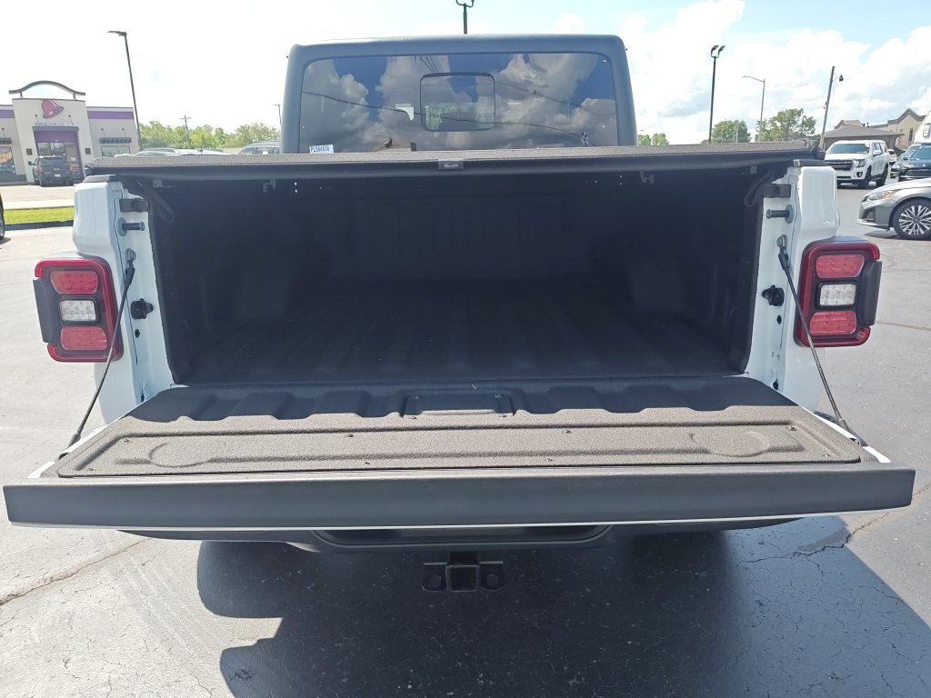 2023 Jeep Gladiator Mojave - Photo 10