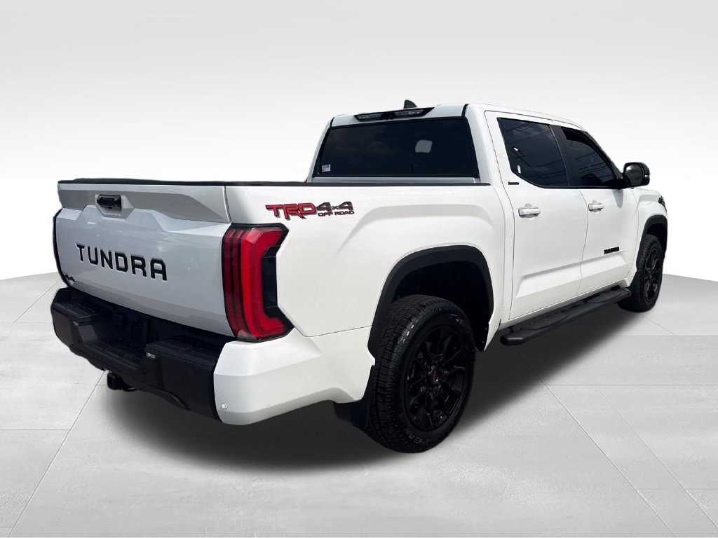 2026 Toyota Tundra Limited - Photo 6