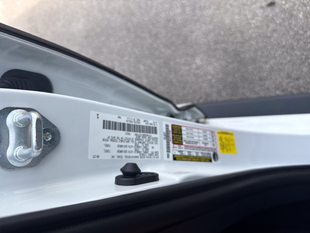 2026 Toyota Tundra Limited - Photo 21