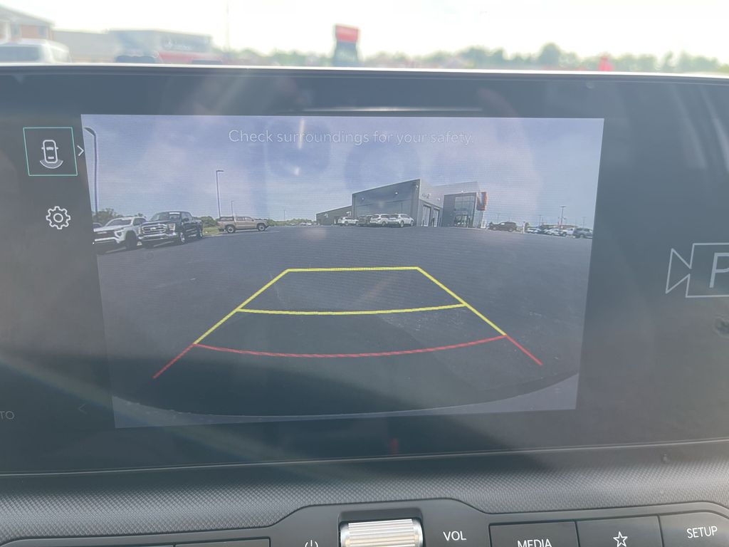 2025 Kia K4 EX - Photo 18
