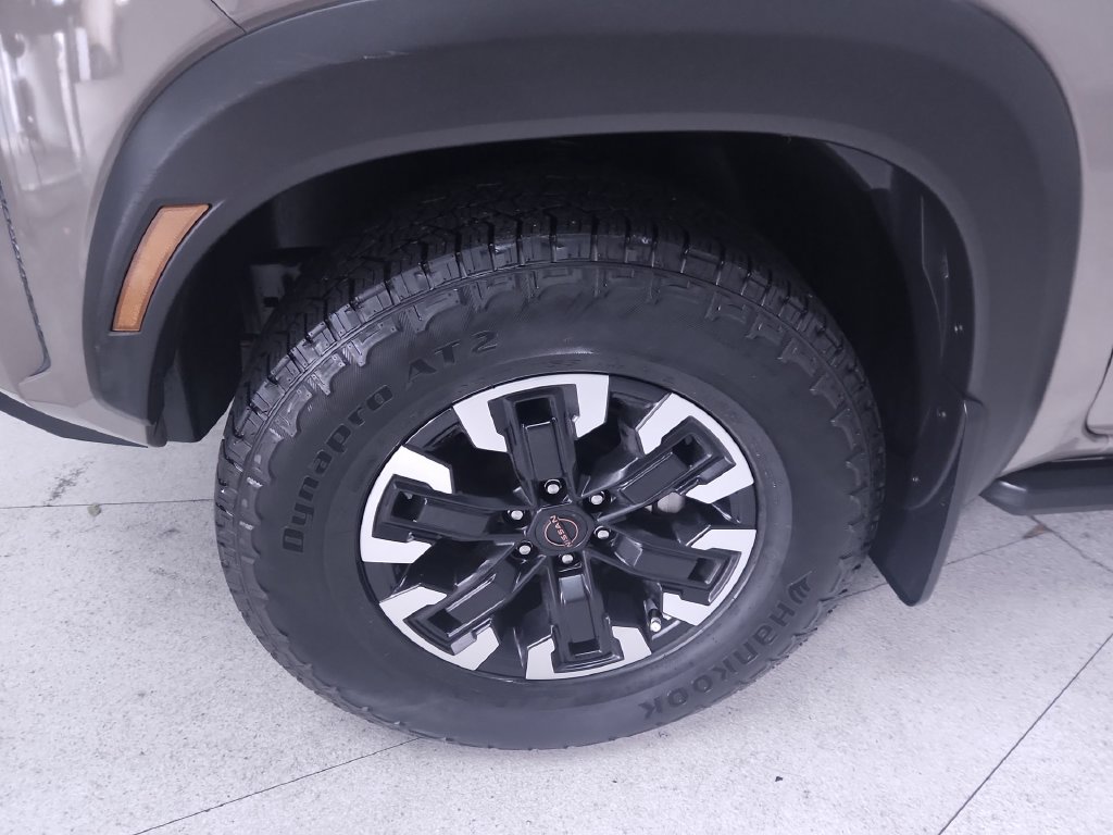 2023 Nissan Frontier PRO-4X - Photo 11