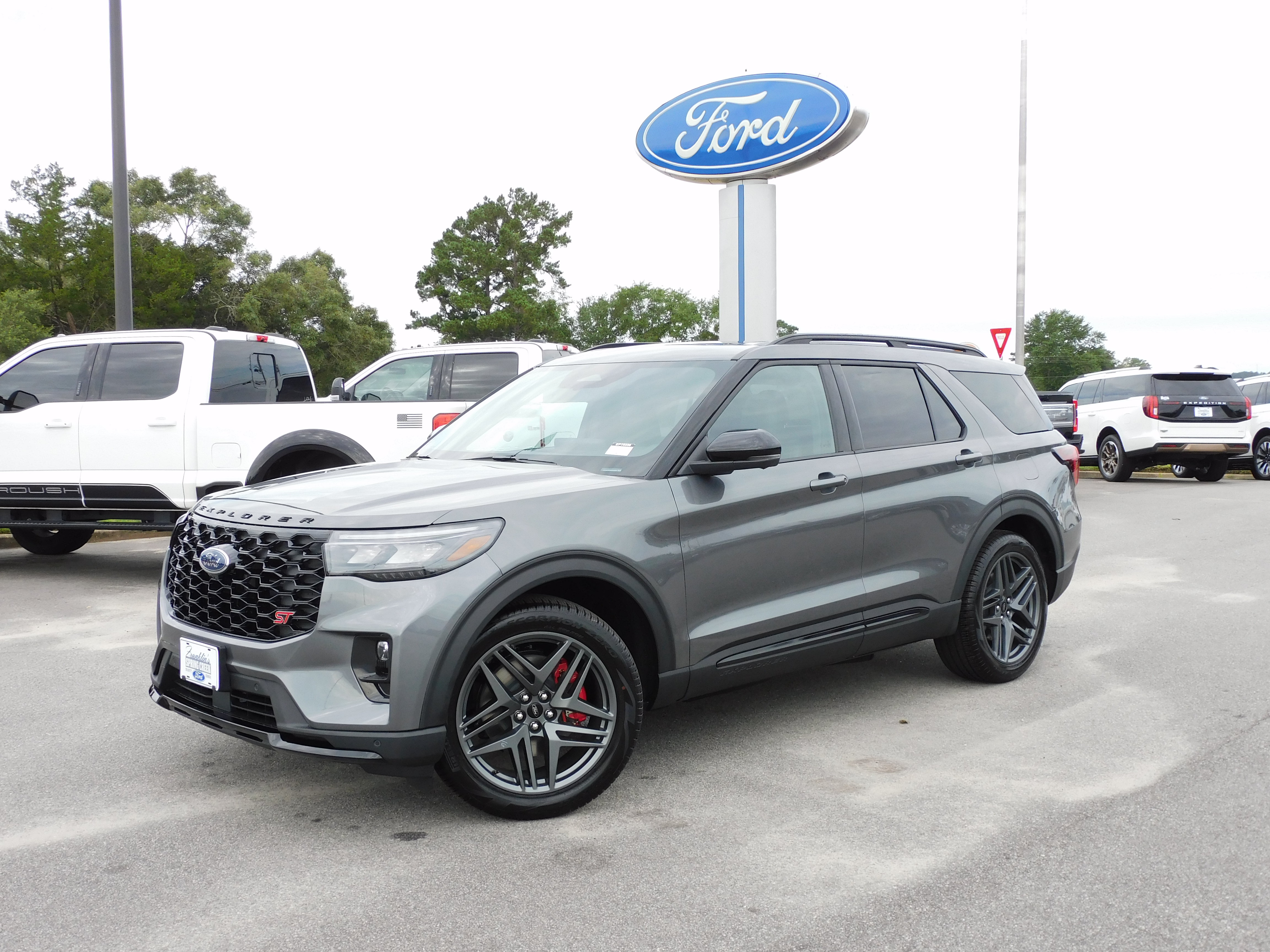 2025 Ford Explorer ST SUV