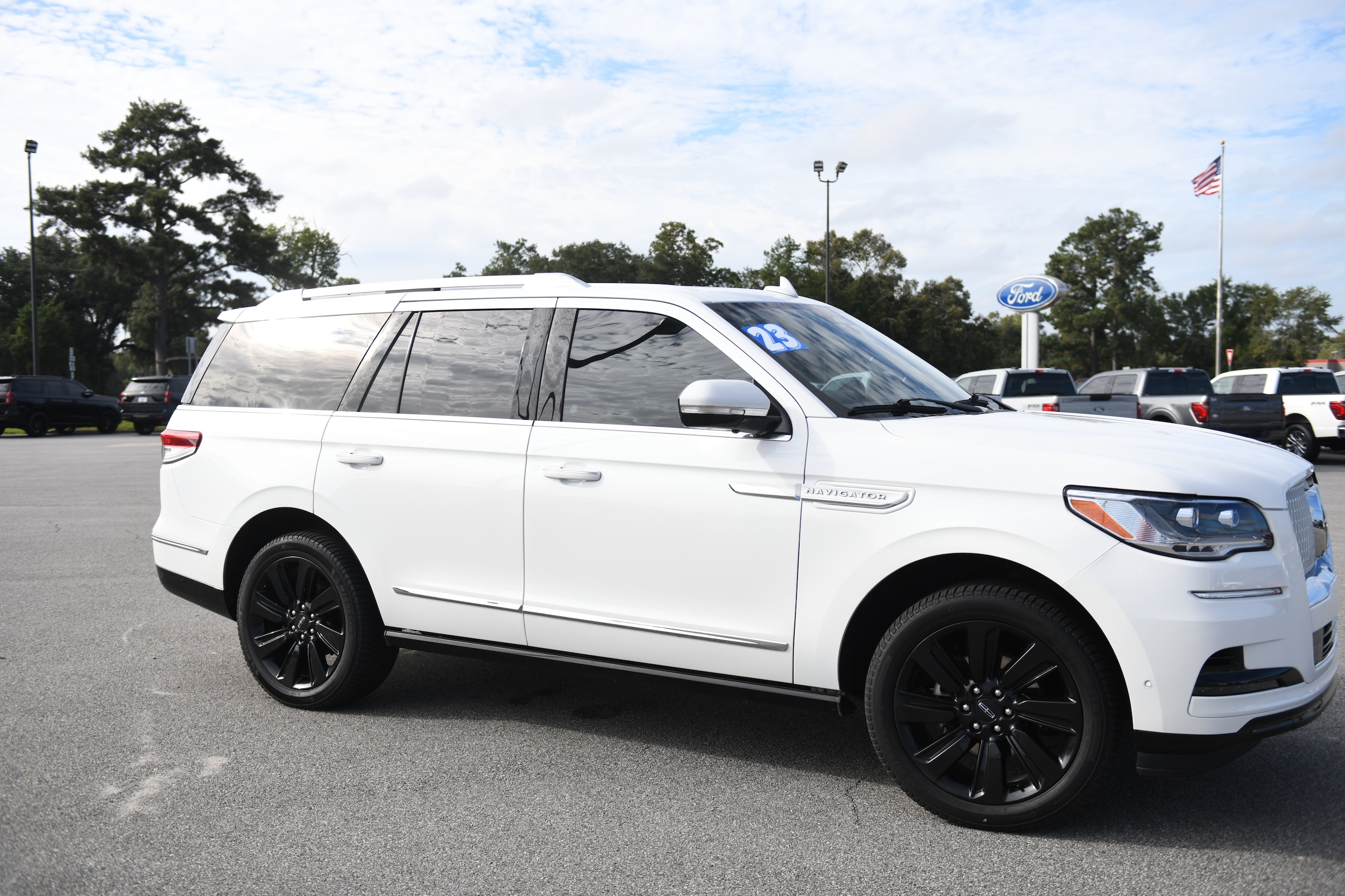 2023 Lincoln Navigator