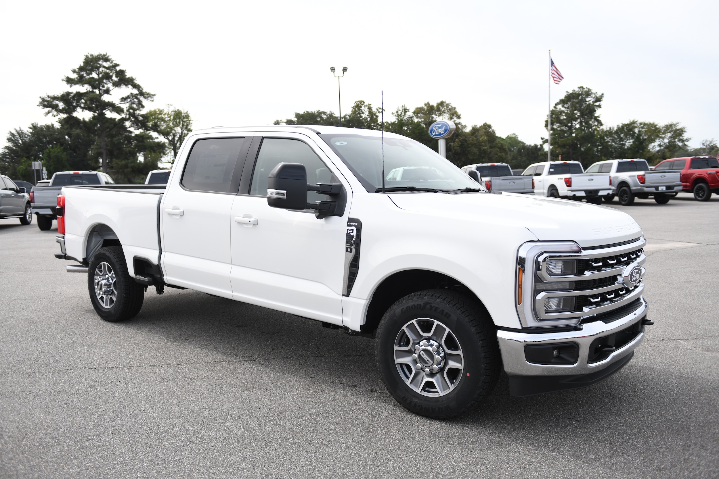 2027 Ford F-350 Super Duty Lariat
