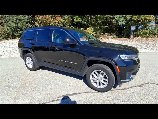 Used 2024 Jeep Grand Cherokee L Laredo SUV