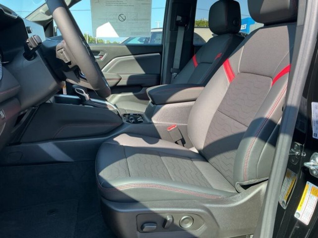 New 2026 Chevrolet Colorado Z71 Truck