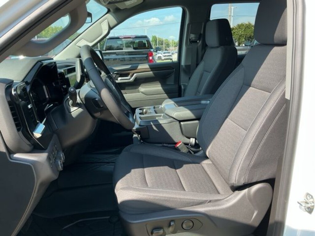 New 2026 Chevrolet Silverado 1500 LT Truck