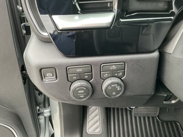 New 2026 Chevrolet Silverado 1500 LT Truck