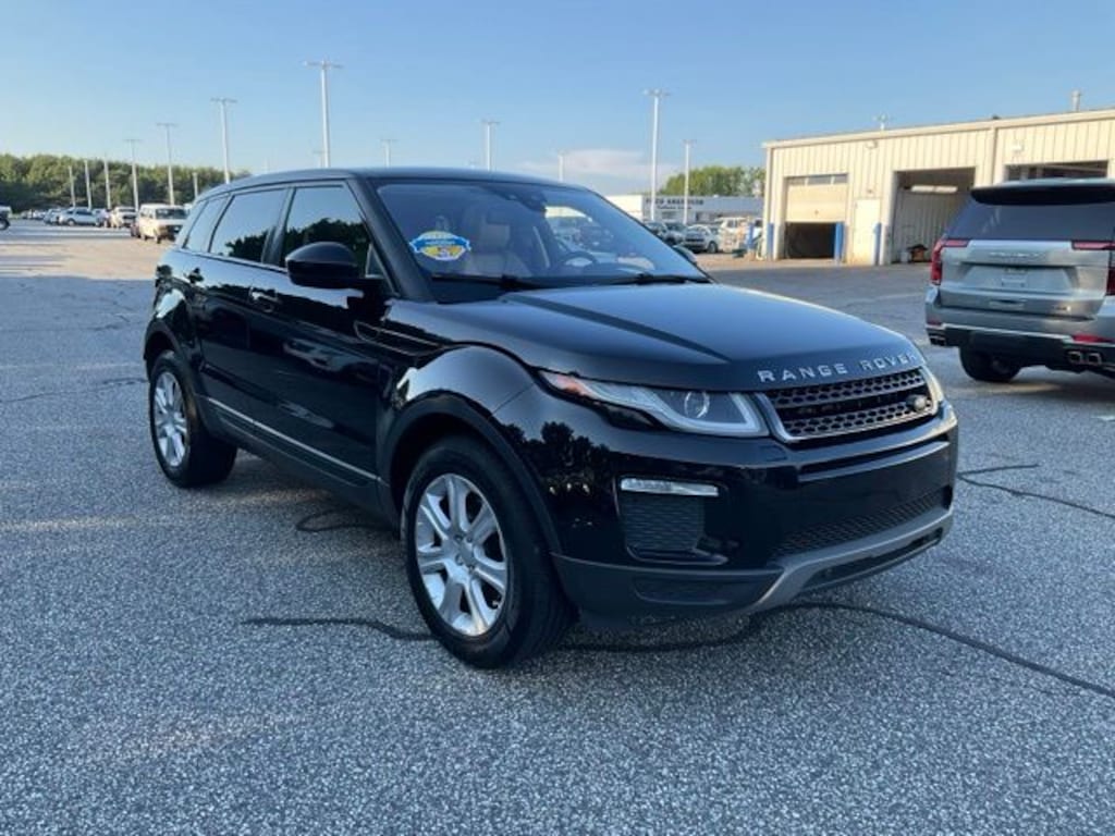 Used 2018 Land Rover Range Rover Evoque SE SUV
