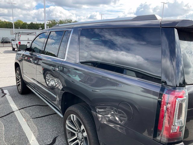 Used 2017 GMC Yukon XL Denali SUV