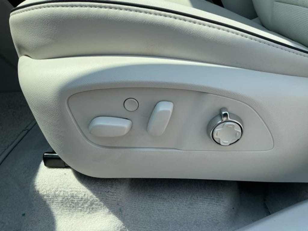 New 2027 Buick Enclave Avenir SUV