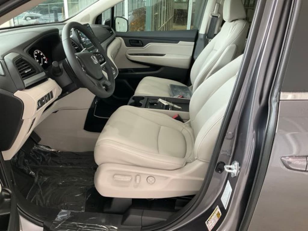 New 2026 Honda Odyssey EX-L Van Passenger