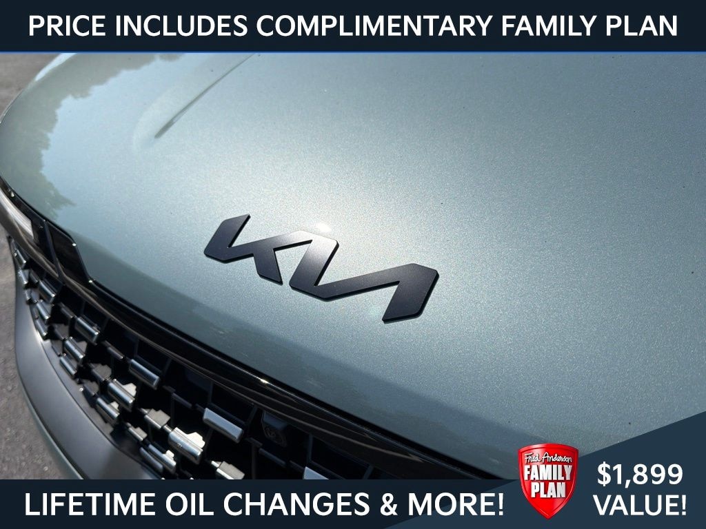 New 2027 Kia Carnival Hybrid SX Prestige Van Passenger Van
