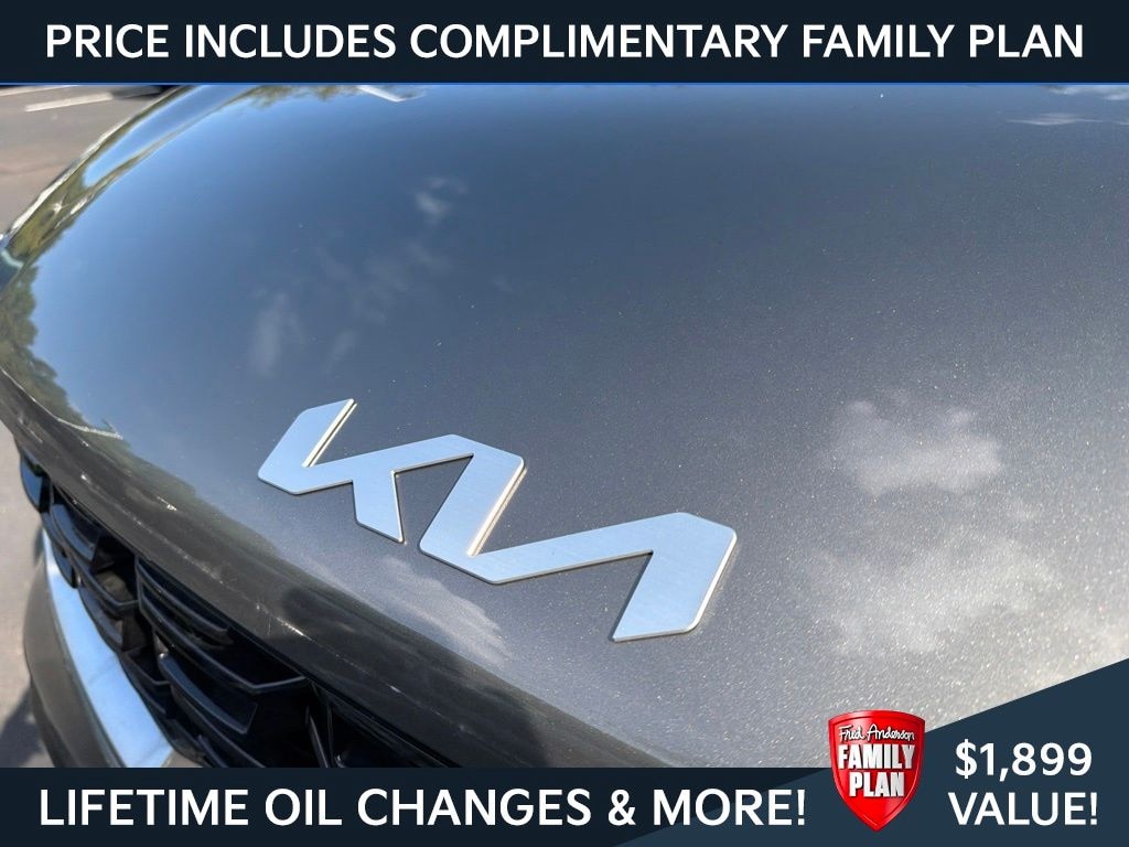 New 2026 Kia Sorento Hybrid EX SUV