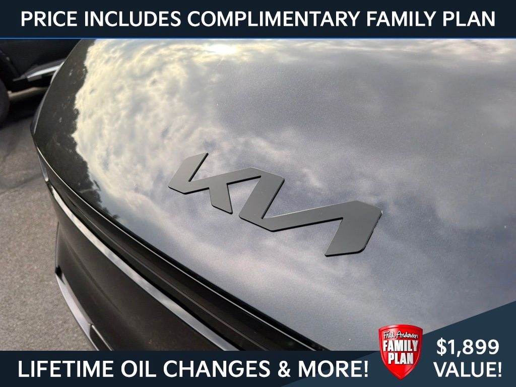 New 2026 Kia EV9 Land SUV