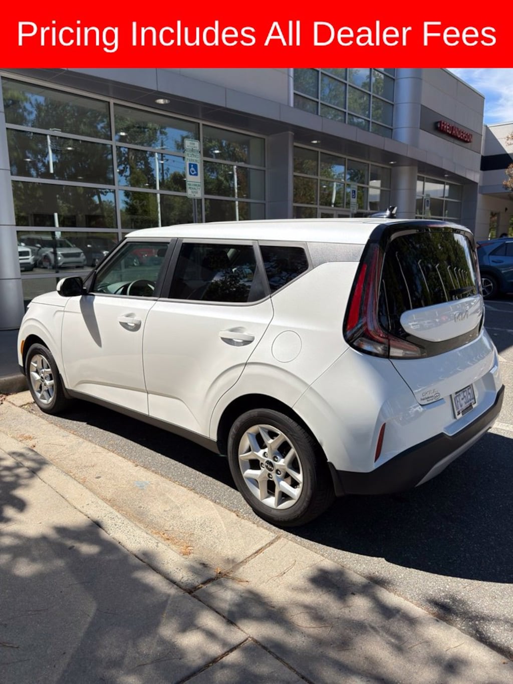 Used 2023 Kia Soul LX Hatchback