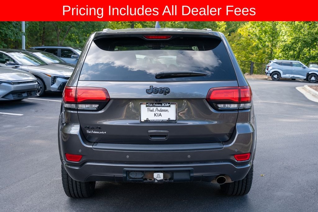 Used 2019 Jeep Grand Cherokee Altitude SUV