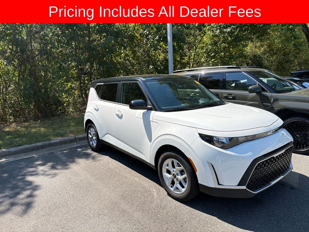 Used 2024 Kia Soul S Hatchback