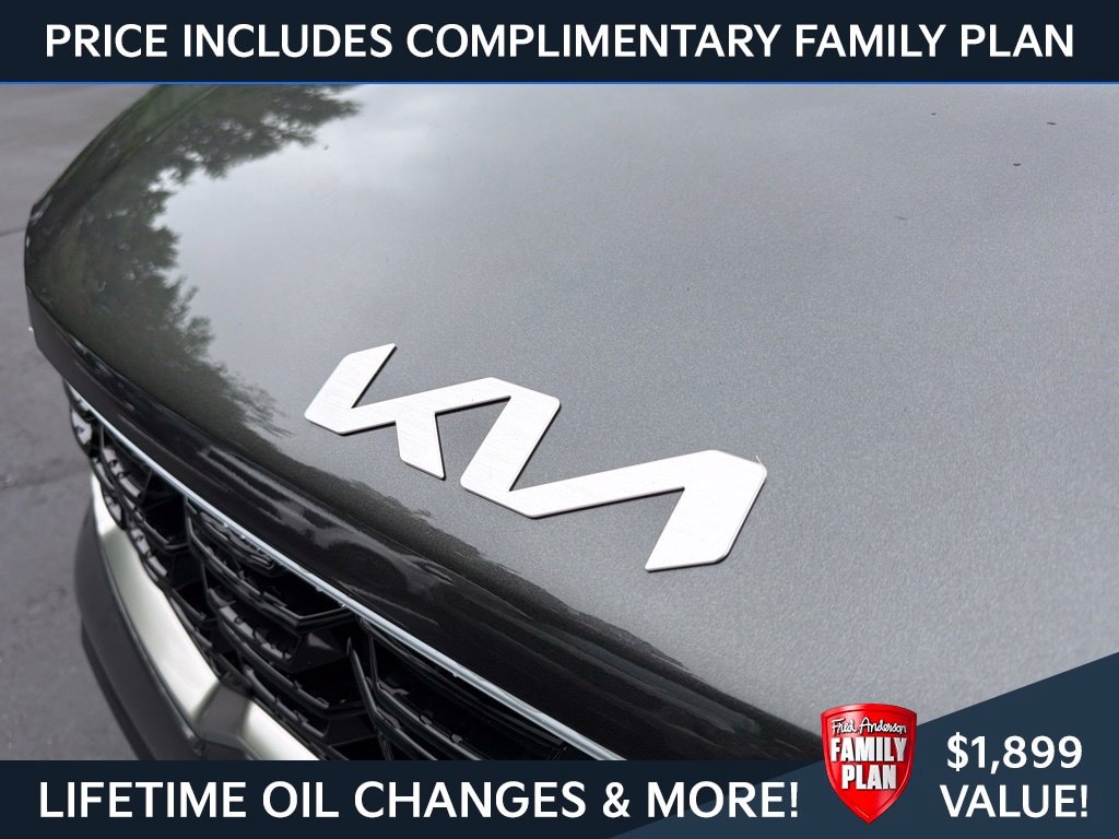 New 2026 Kia Sorento Hybrid EX SUV