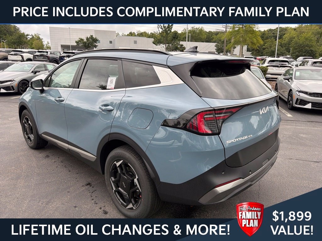 New 2027 Kia Sportage Hybrid EX SUV