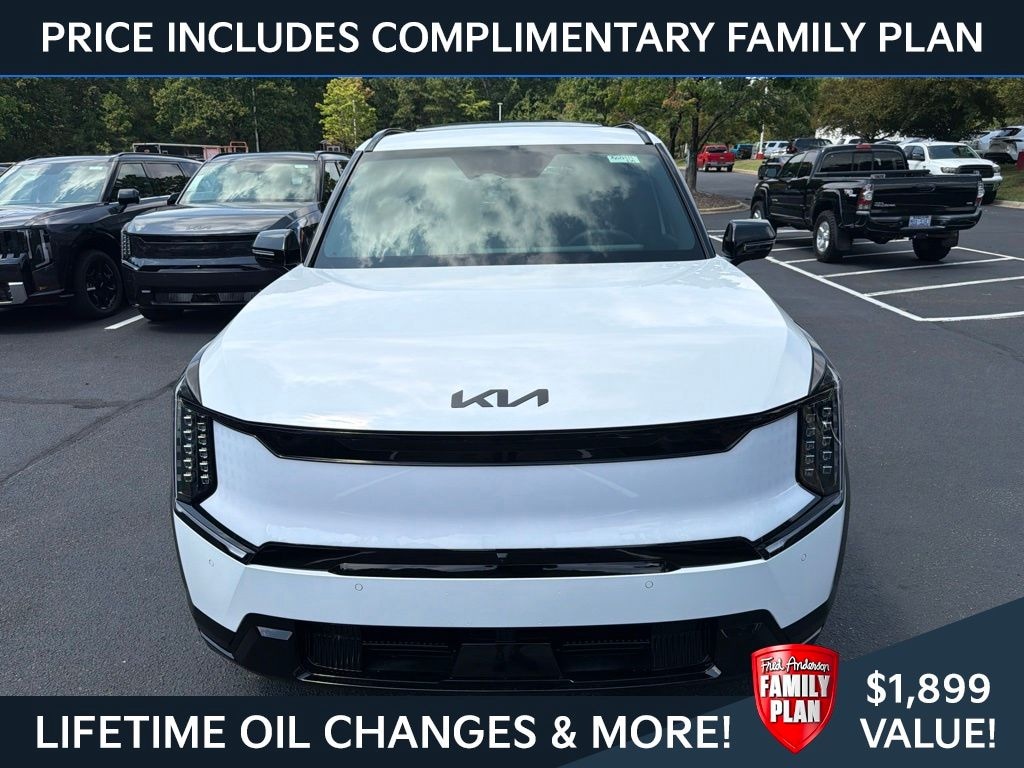 New 2026 Kia EV9 Land SUV