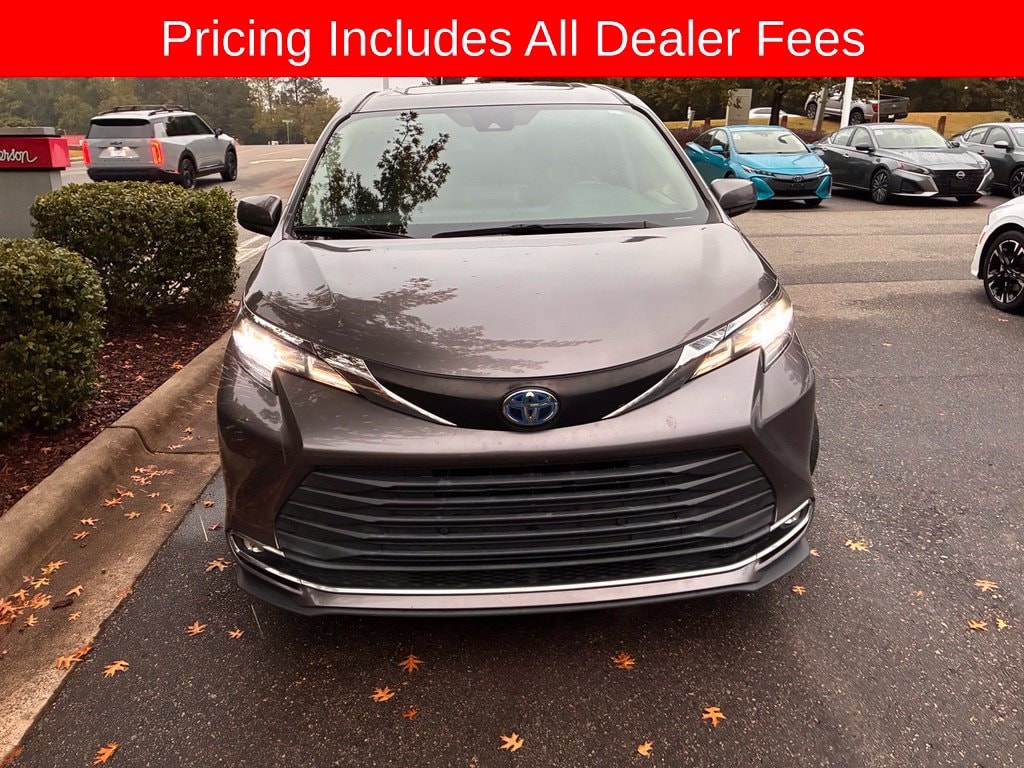 2023 Toyota Sienna