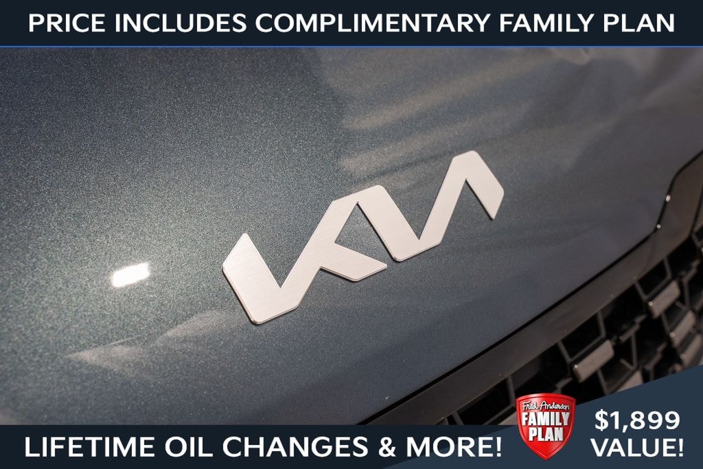 New 2026 Kia Carnival SX Van Passenger Van