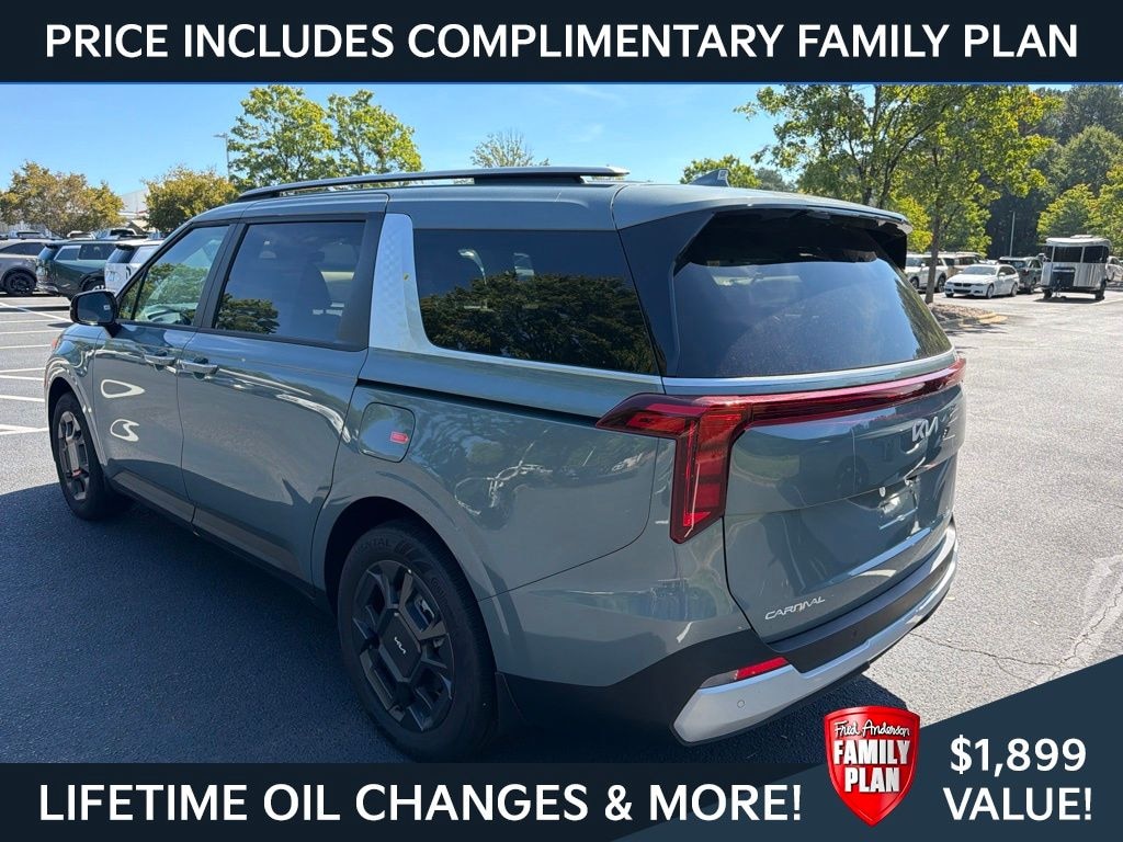 New 2027 Kia Carnival Hybrid EX Minivan/Van