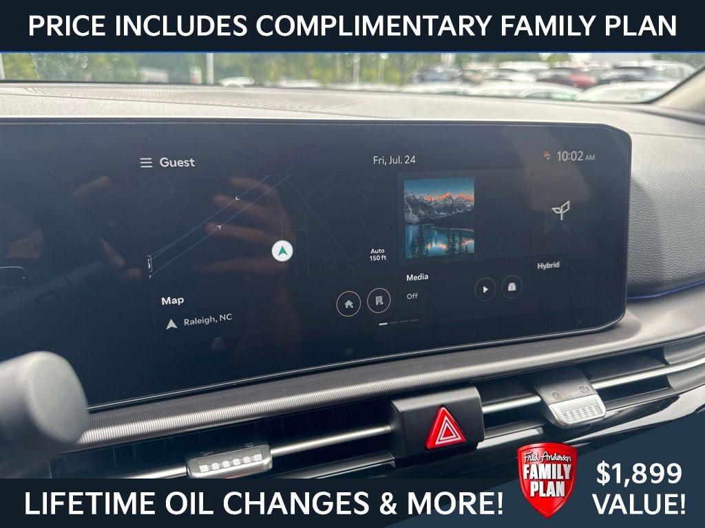 New 2027 Kia Sportage Hybrid SX-Prestige SUV