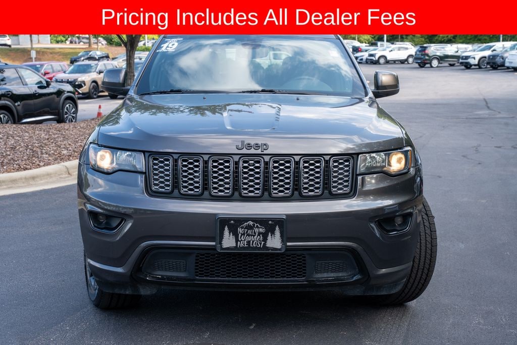 Used 2019 Jeep Grand Cherokee Altitude SUV