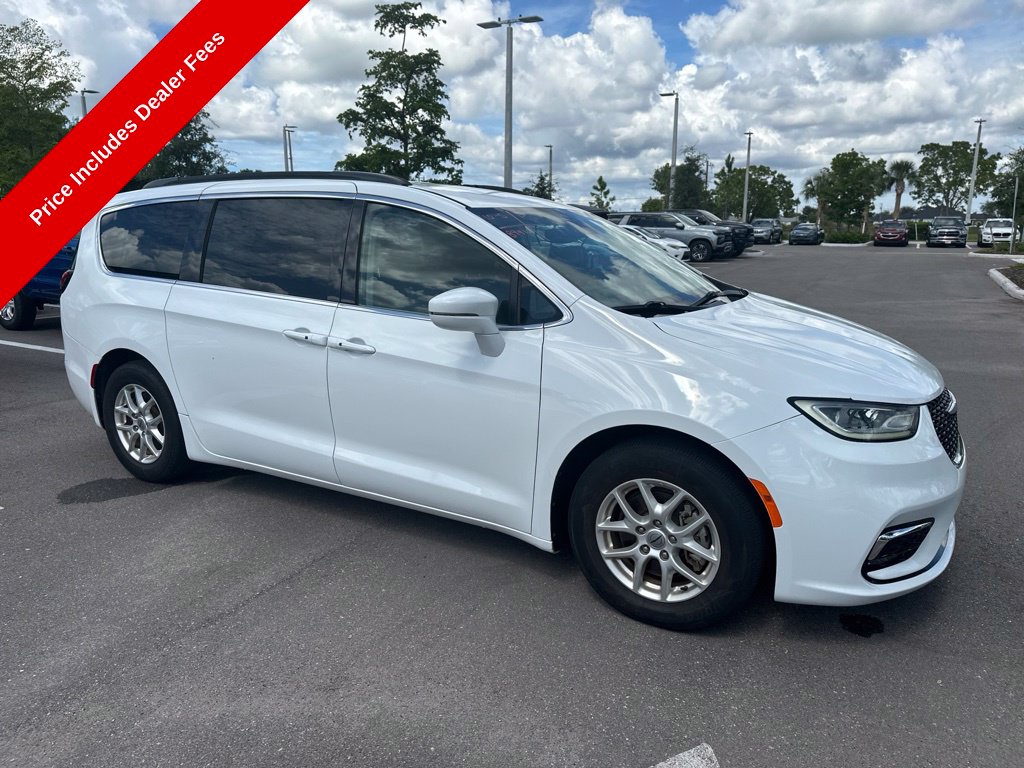 Used 2022 Chrysler Pacifica Touring L Minivan/Van