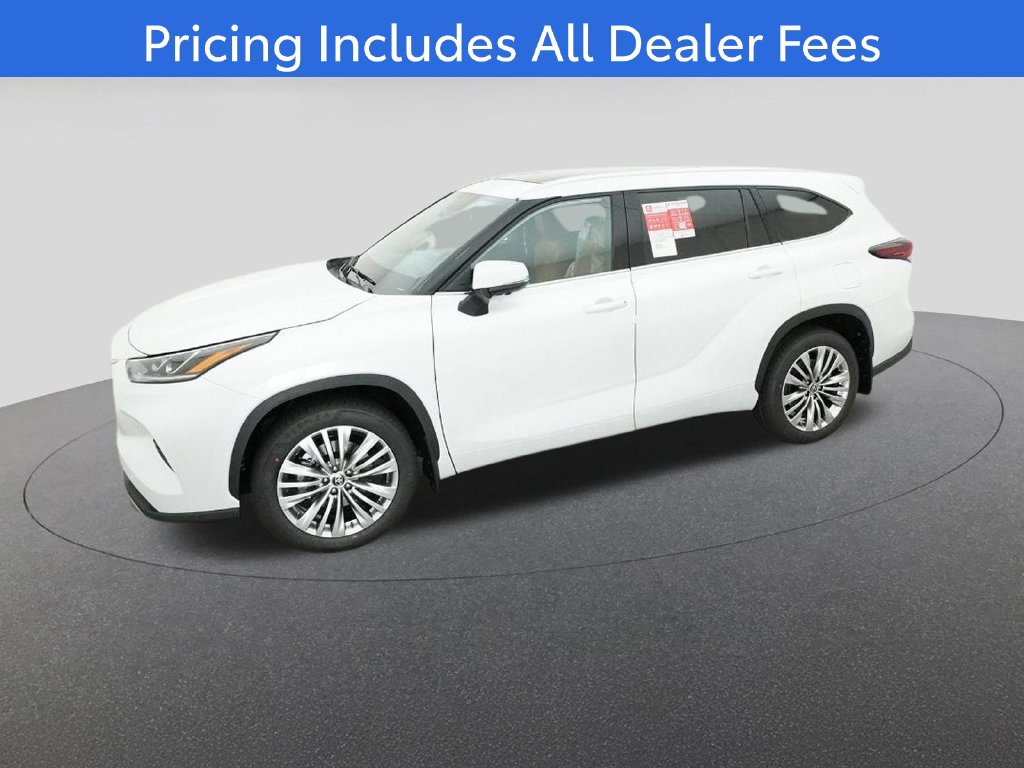 New 2026 Toyota Highlander Platinum SUV