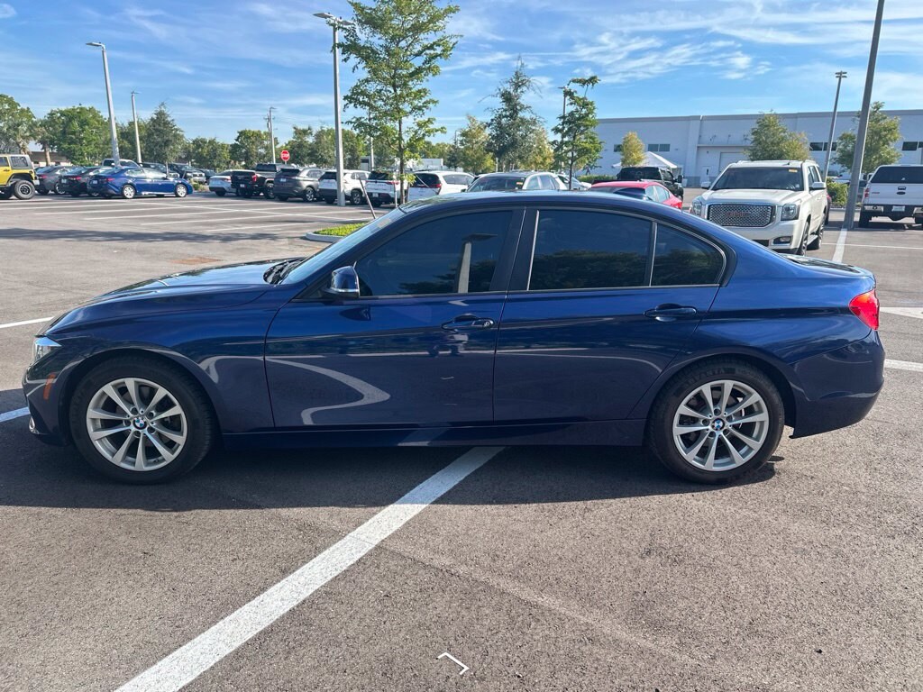 Used 2016 BMW 3 Series 320i Sedan