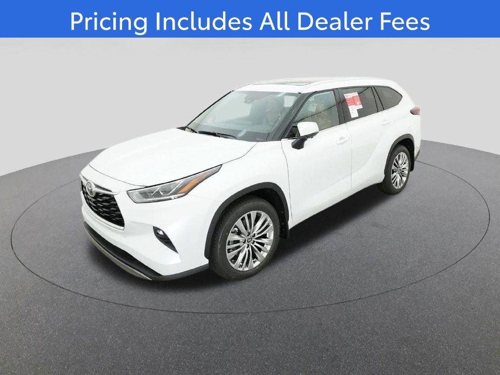New 2026 Toyota Highlander Platinum SUV