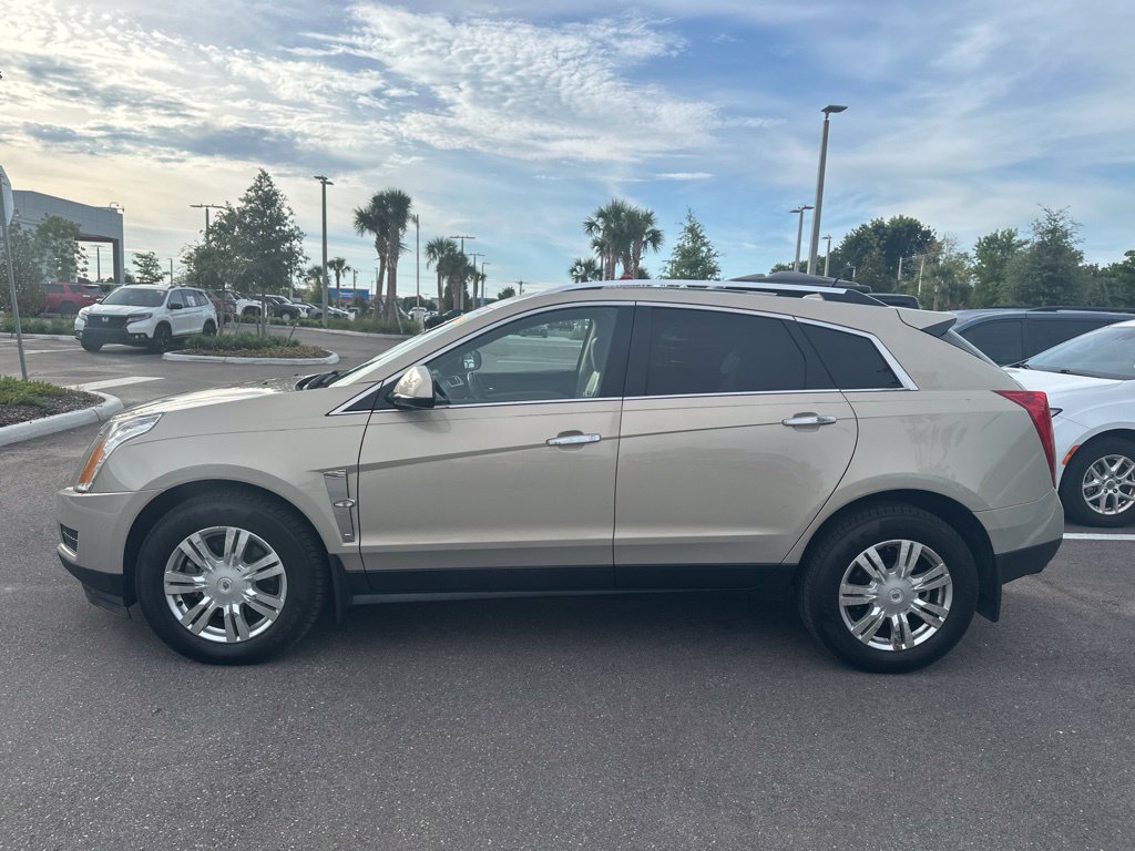 Used 2010 Cadillac SRX Luxury SUV