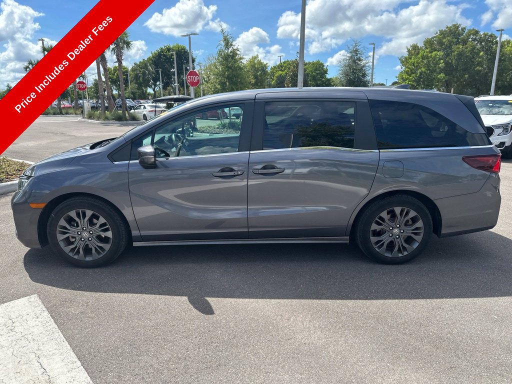 Used 2025 Honda Odyssey Touring Minivan/Van