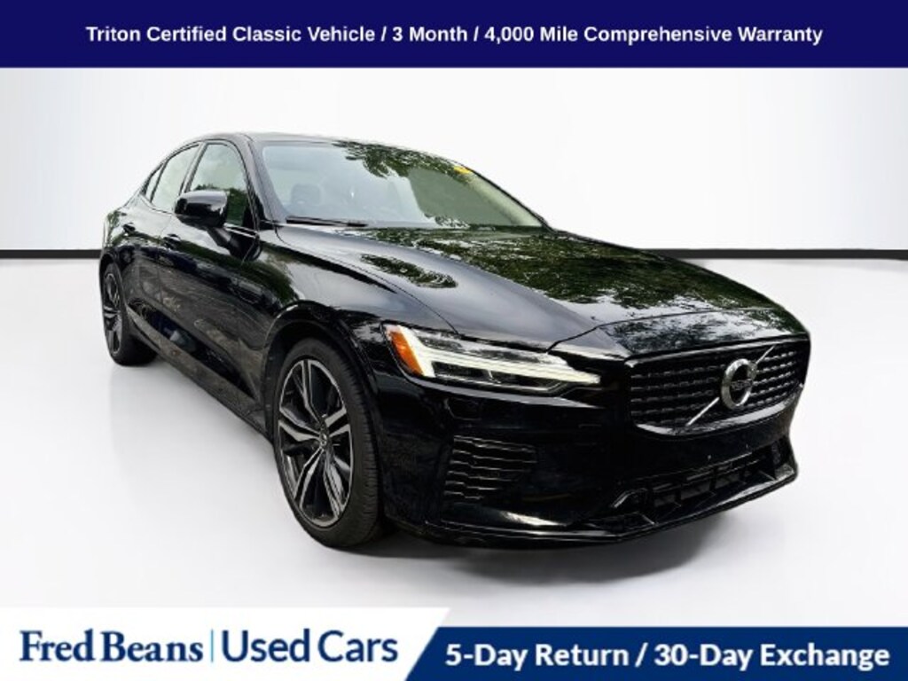 Used 2022 Volvo S60 Recharge Plug-In Hybrid T8 R-Design Expression Extended Range Sedan