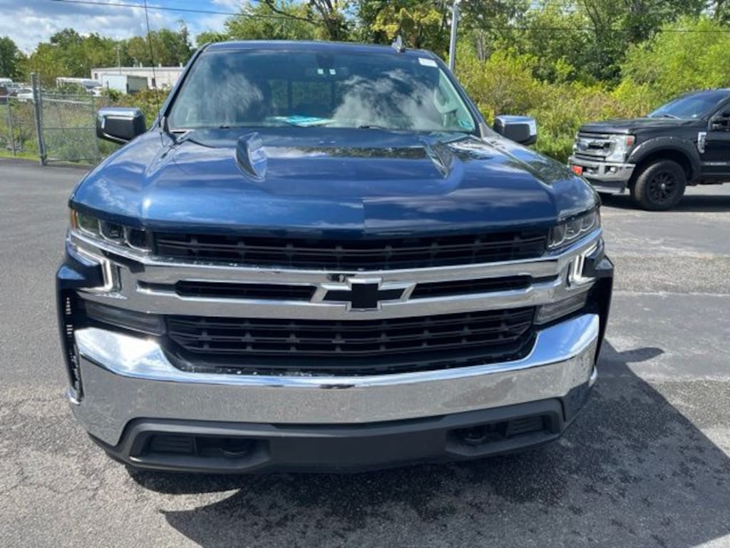 Used 2022 Chevrolet Silverado 1500 LTD LT Truck Crew Cab