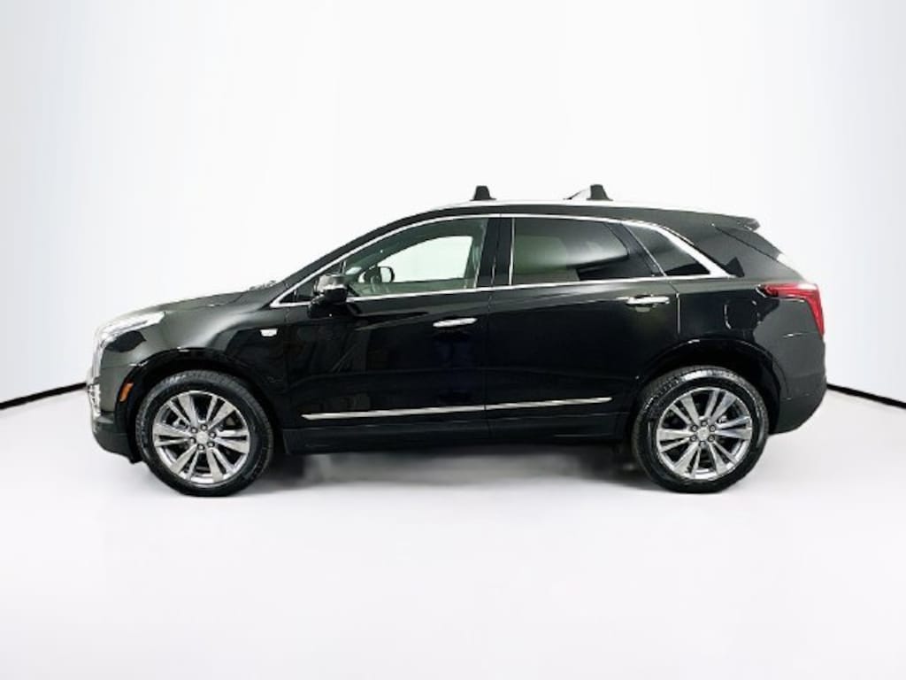 New 2026 CADILLAC XT5 Premium Luxury SUV