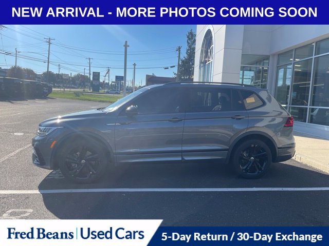 Used 2024 Volkswagen Tiguan 2.0T SE R-Line Black SUV