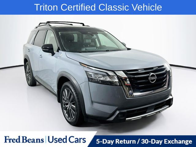 2022 Nissan Pathfinder SUV 