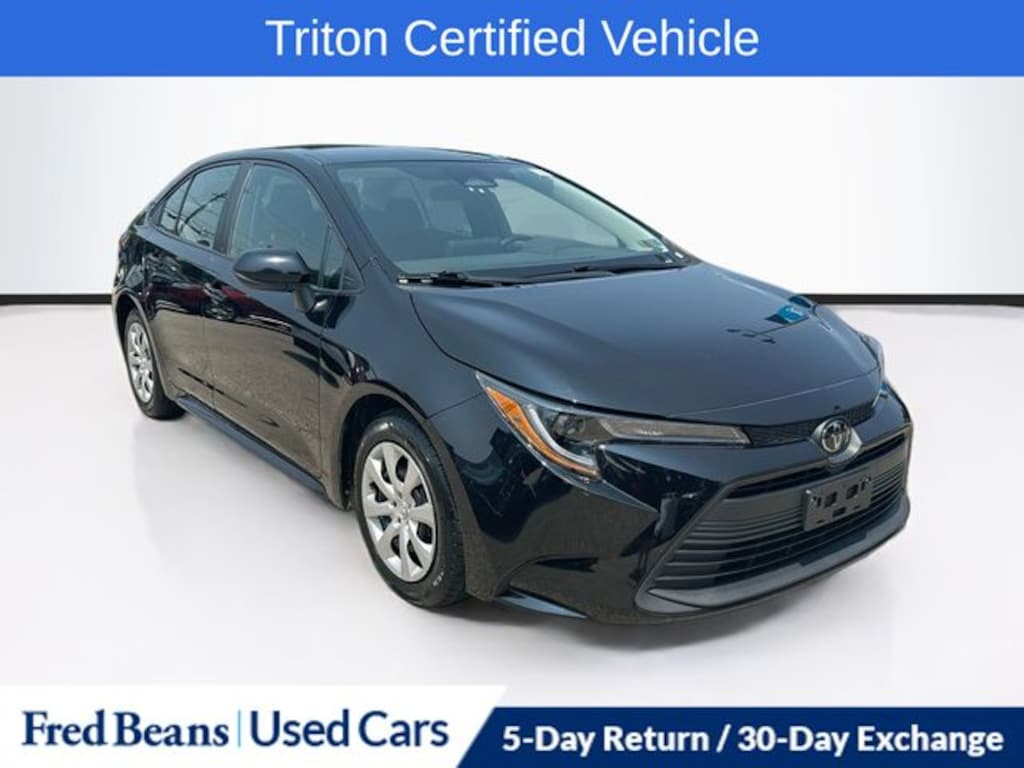 Used 2023 Toyota Corolla LE Sedan