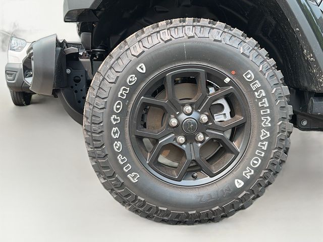 2025 Jeep Gladiator Willys - Photo 23