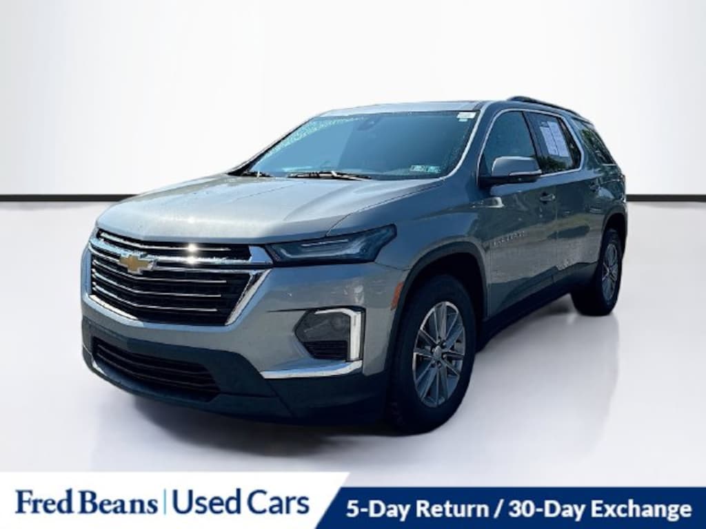 Used 2023 Chevrolet Traverse LT SUV