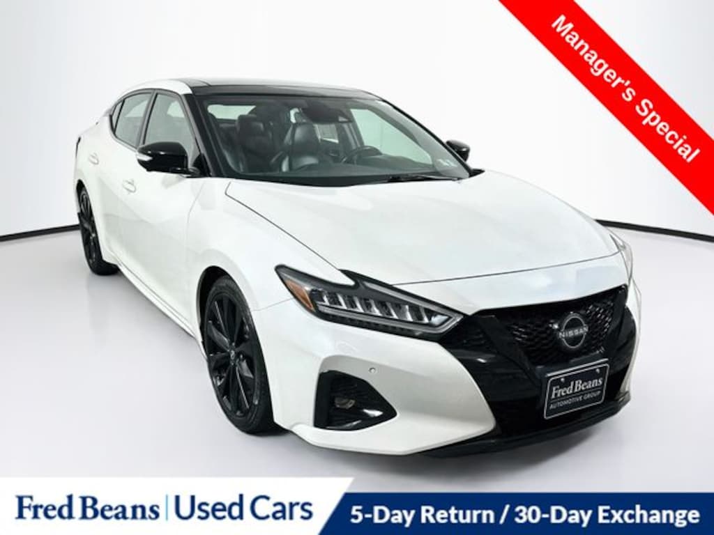 Used 2023 Nissan Maxima SR Sedan