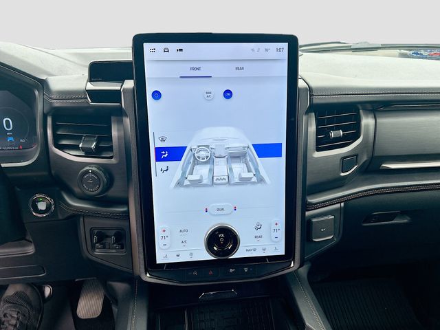 2022 Ford Expedition Platinum - Photo 19