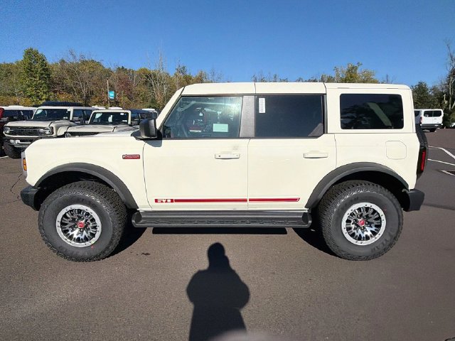 New 2026 Ford Bronco Outer Banks SUV